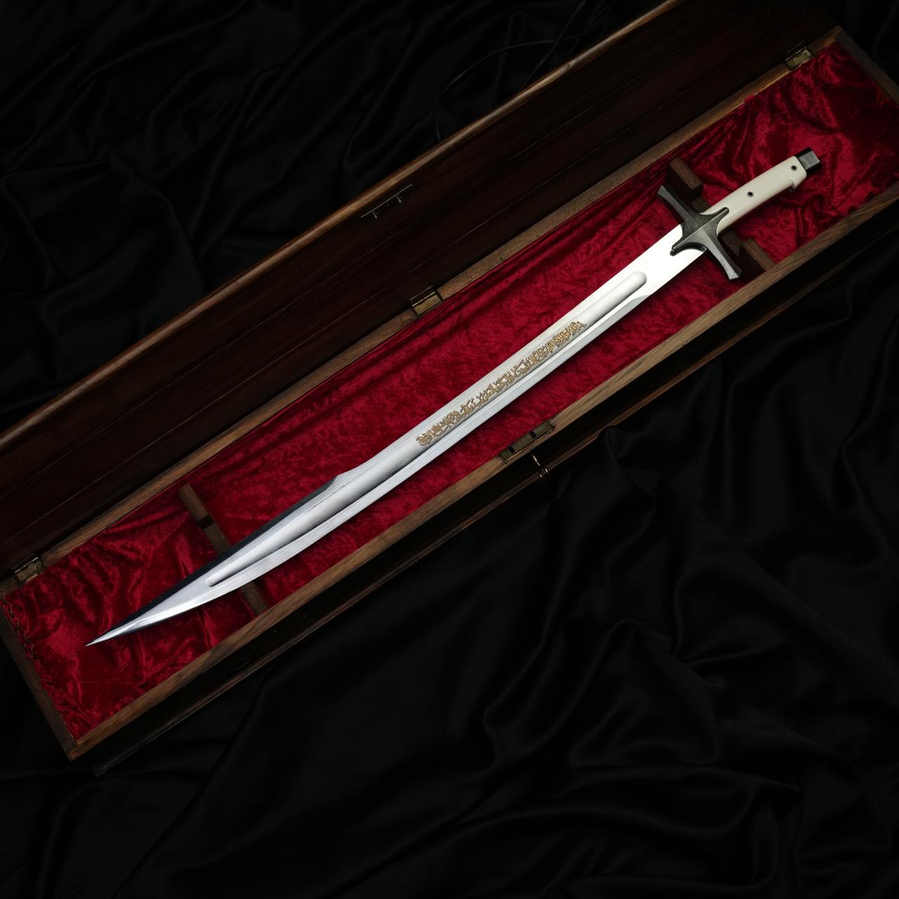 Gold Plated Sword of Conqueror
