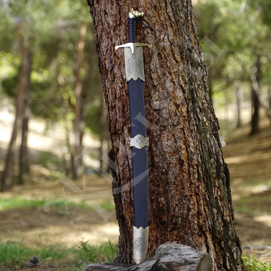 Dirilis Wolfhead Sword