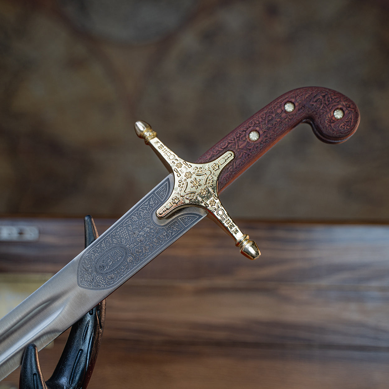 Kilij Rosewood Handle